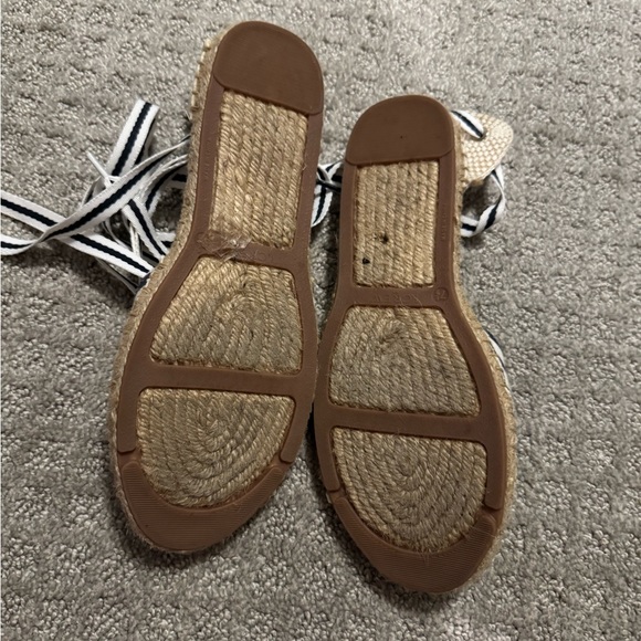 J crew navy and white lace up espadrilles - Picture 2 of 6